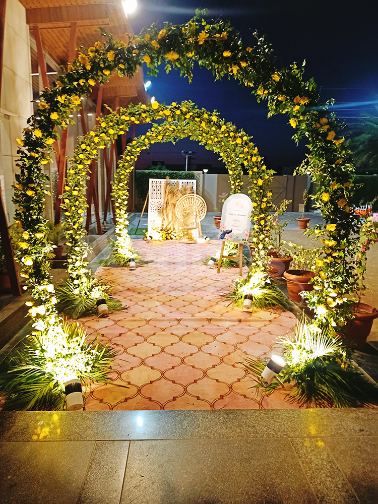 radiant-haldi-ceremony-moment-khyati-and-badals-miracle-resort-wedding-1696593224