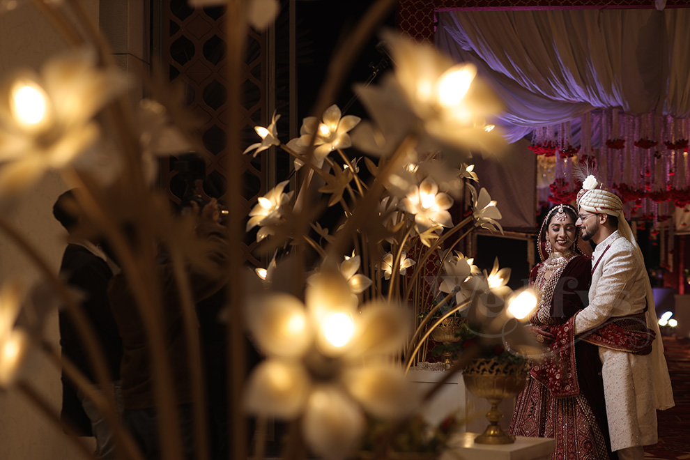 Elegant Luxurious Wedding Couple Poses | Khyati and Badal