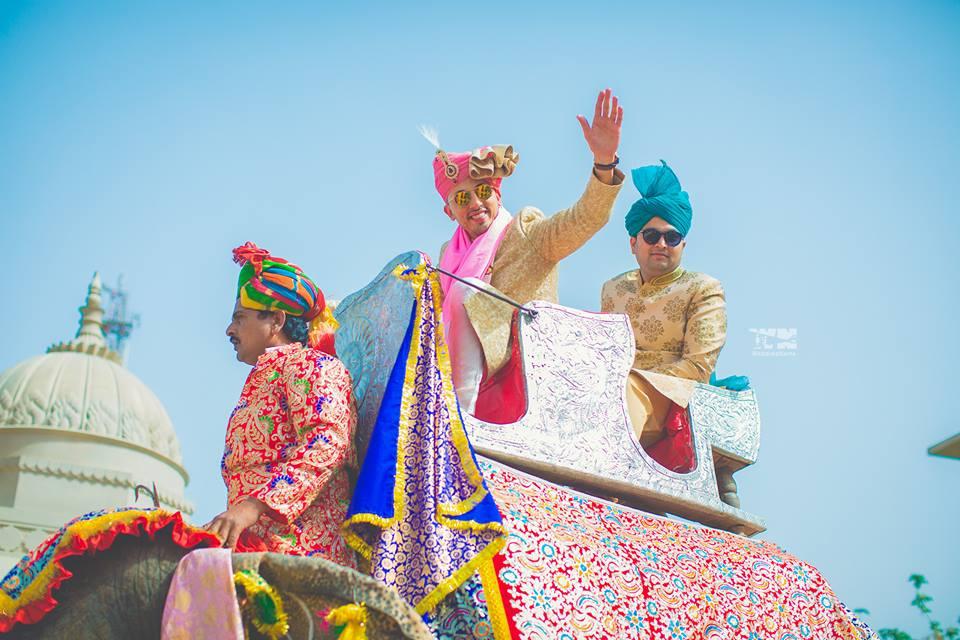 the groom climbing the ghori in an Indian wedding ceremony | Wedifys