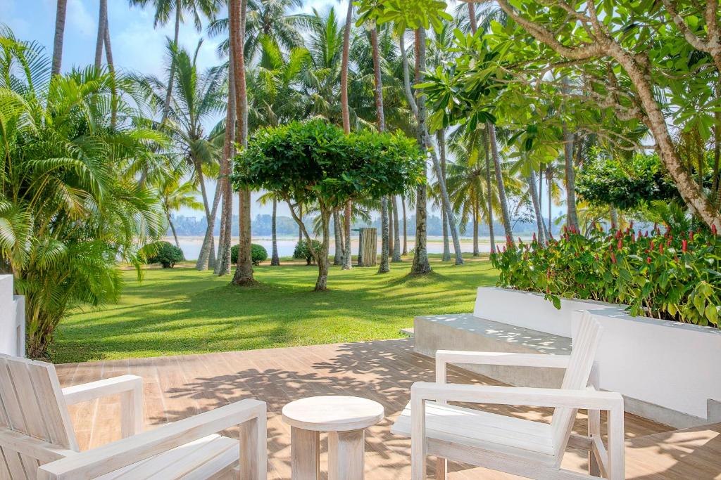 outdoor furniture in the gardens at AVANI Kalutara Resort in Sri Lanka | Wedifys