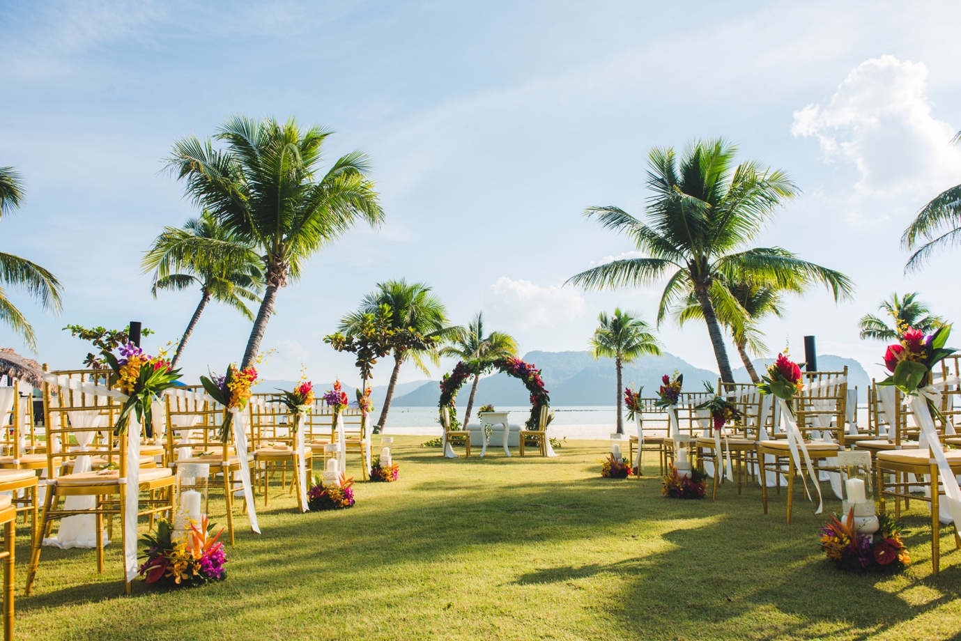 wedding décor for an outdoor venue, Langkawi | Wedifys