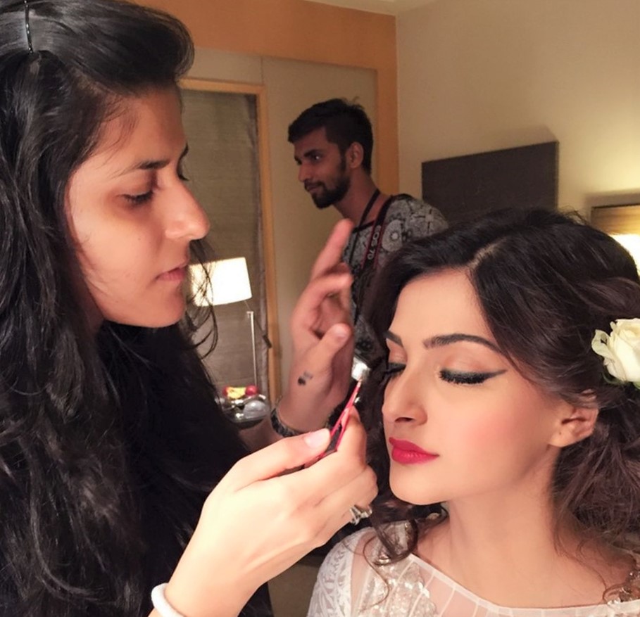 Namrata Soni celebrity makeup artist | Wedifys