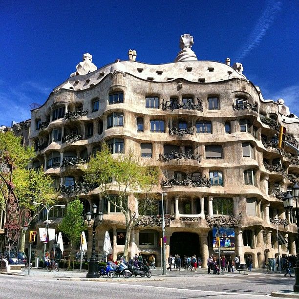Casa Mila wedding venue in Barcelona | Wedifys