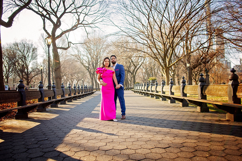 Rupinder and Shaweta in their photoshoot in Central Park | Wedifys