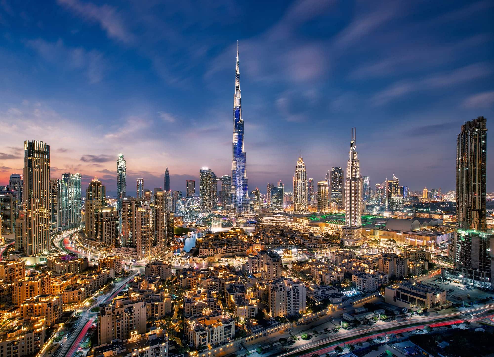 a picture of the mighty Burj Khalifa | Wedifys