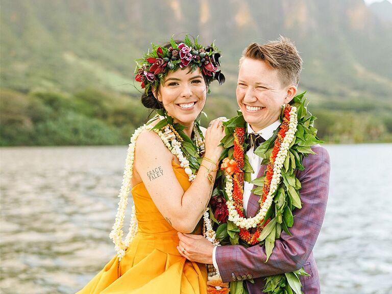 a couple celebrating their wedding in Hawaii | Wedifys
