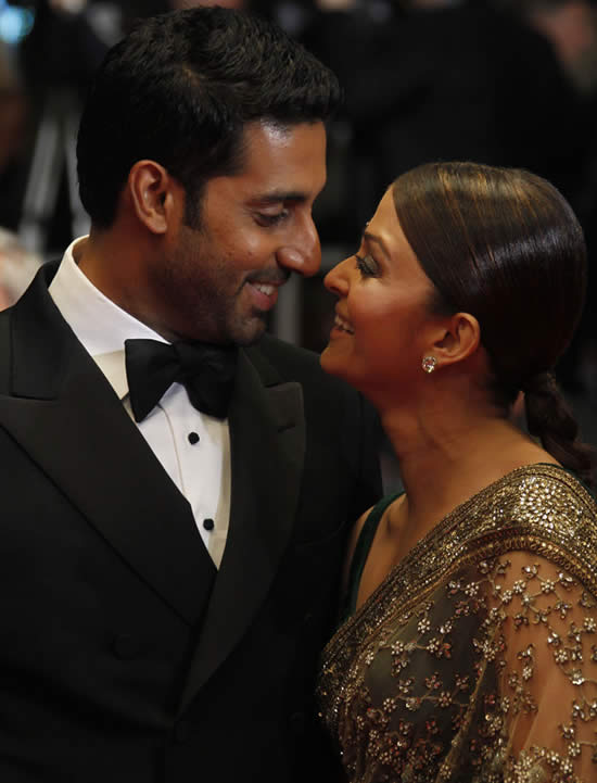 Aishwarya and Abhishek at the Cannes Film Festival | Wedifys