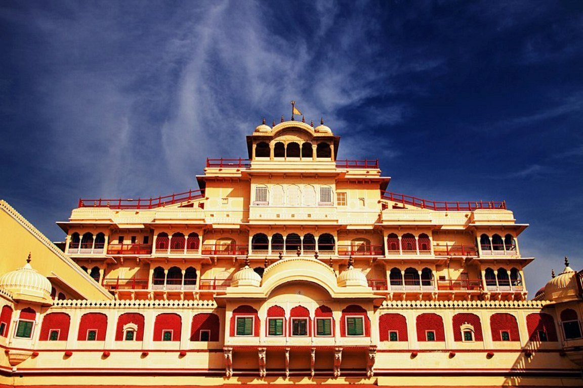 a view of the City Palace of Jaipur | Wedifys