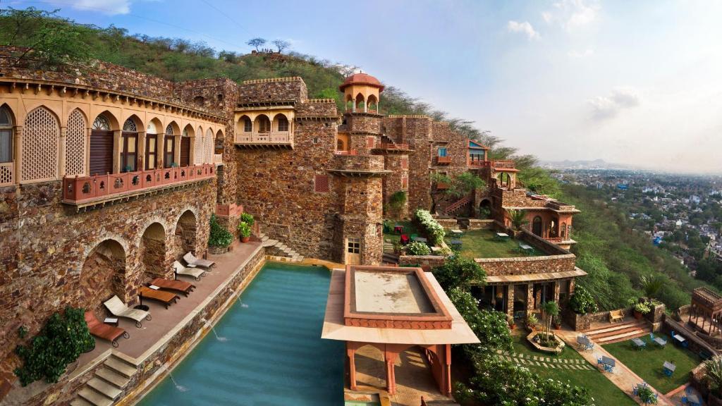 aerial view of Neemrana Fort Palace in Rajasthan | Wedifys