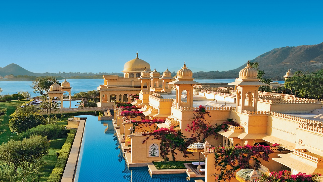 Aerial view of the Oberai Udaivilas in Udaipur | Wedifys