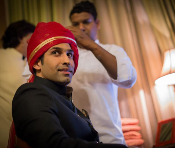 Uraaz Bahl getting his wedding turban set | Wedifys