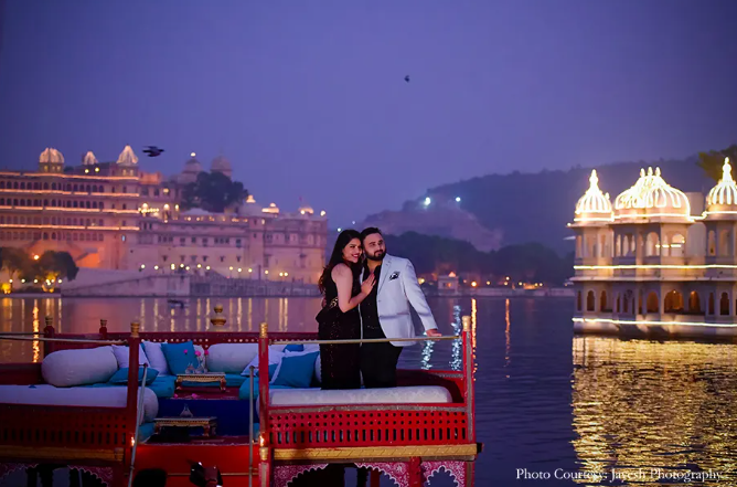 Prabhleen and Anvit in their proposal photoshoot at the Taj Lake Palace in Pichola Lake, Udaipur | Wedifys