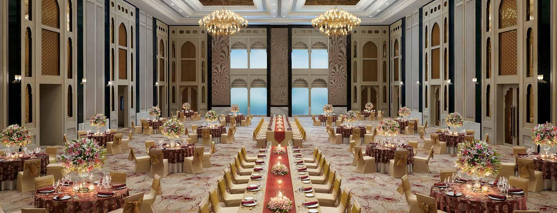 banquet hall at the Leela Palace in Jaipur | Wedifys