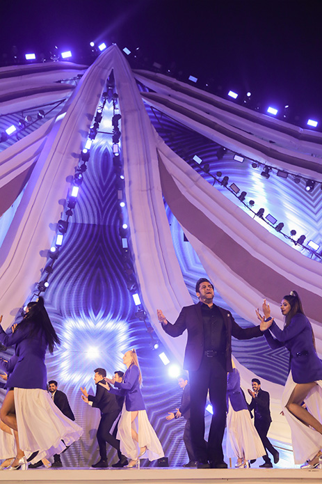 Salman Khan at the stage making a performance in the event | Wedifys