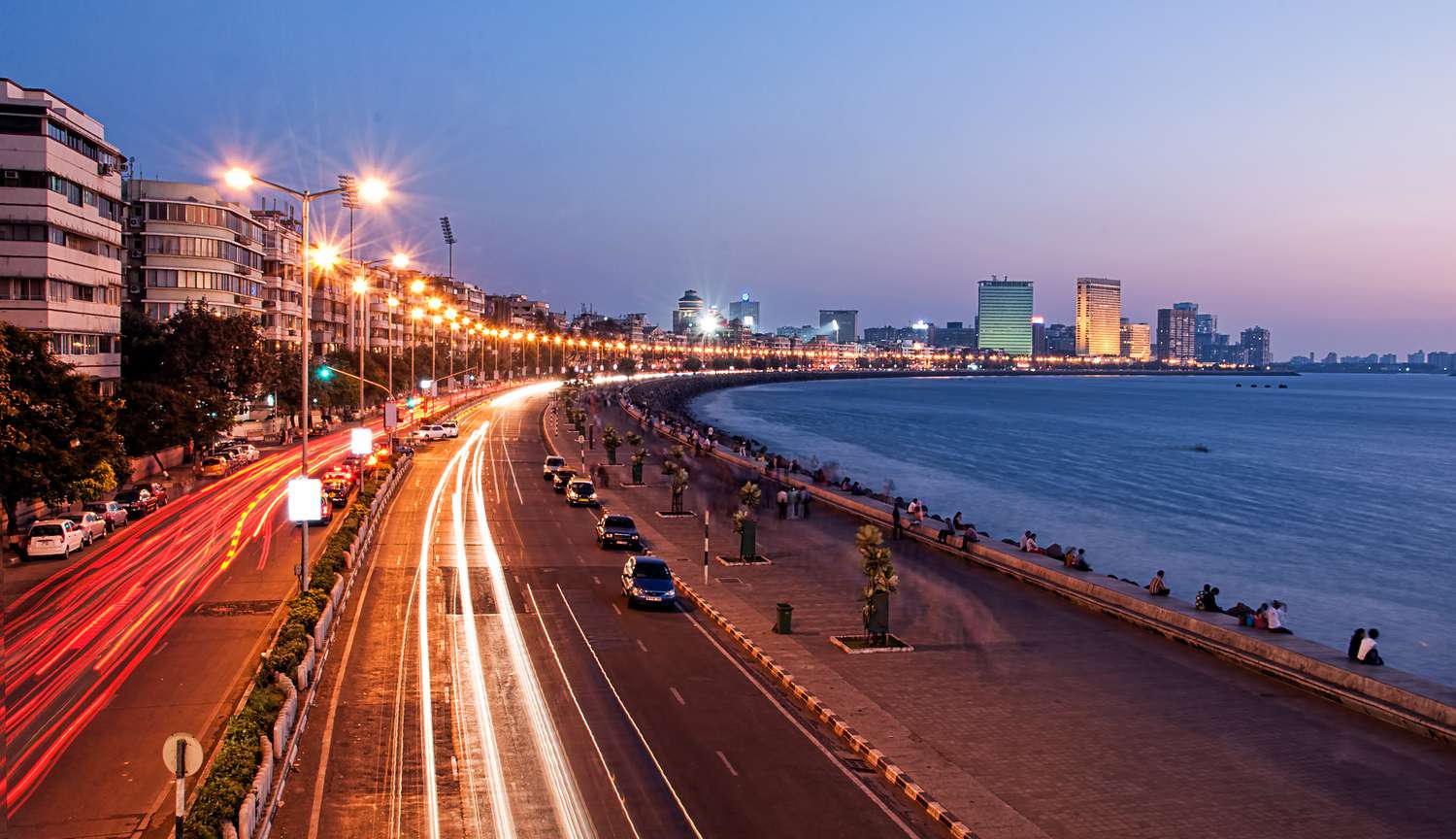 view of Marine Drive in Mumbai, India | Wedifys