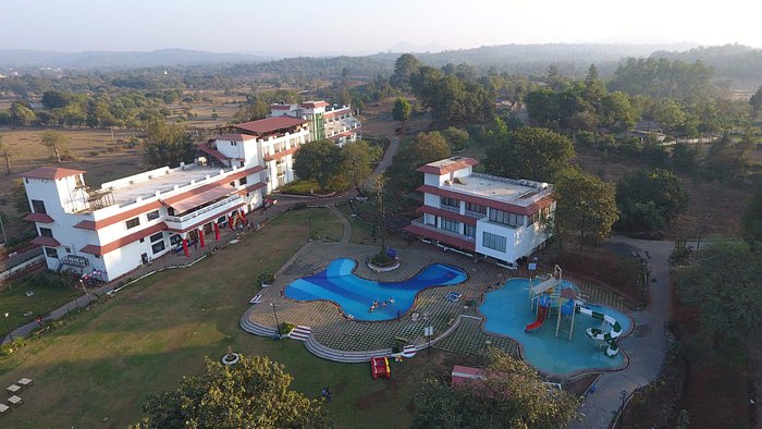 aerial view of the Khanvel Resort in Silvassa, India | Wedifys