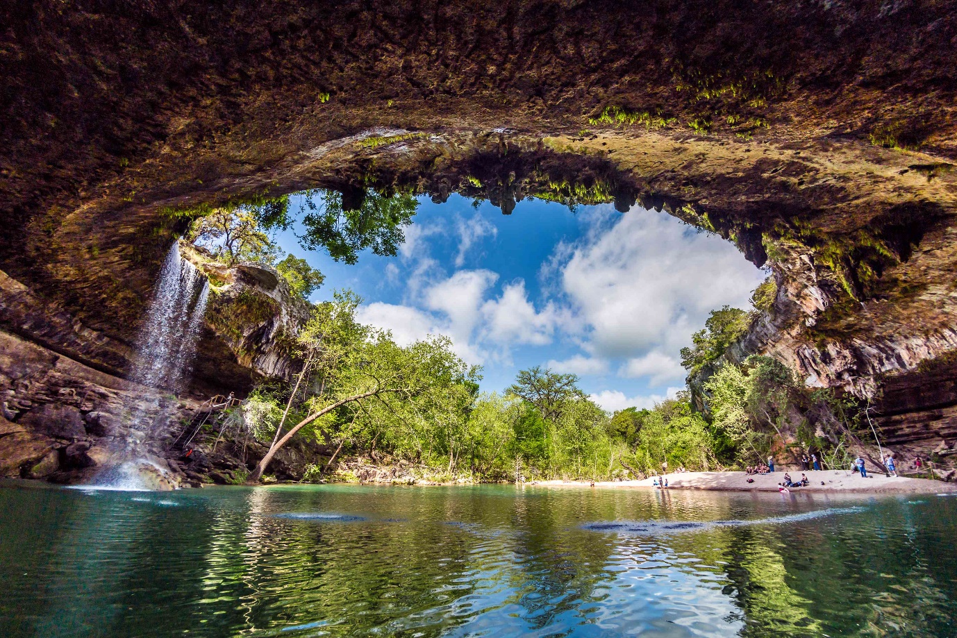 a view of Hamilton Pool Preserve in Austin, TX | Wedifys