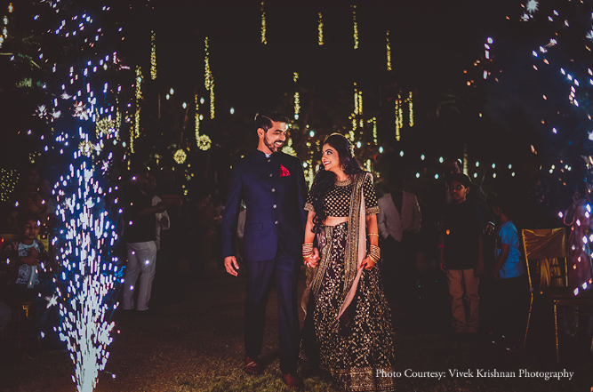 arini and Venu in their engagement photoshoot | Wedifys
