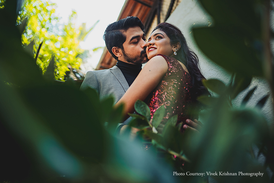 Harini and Venu in their photoshoot | Wedifys