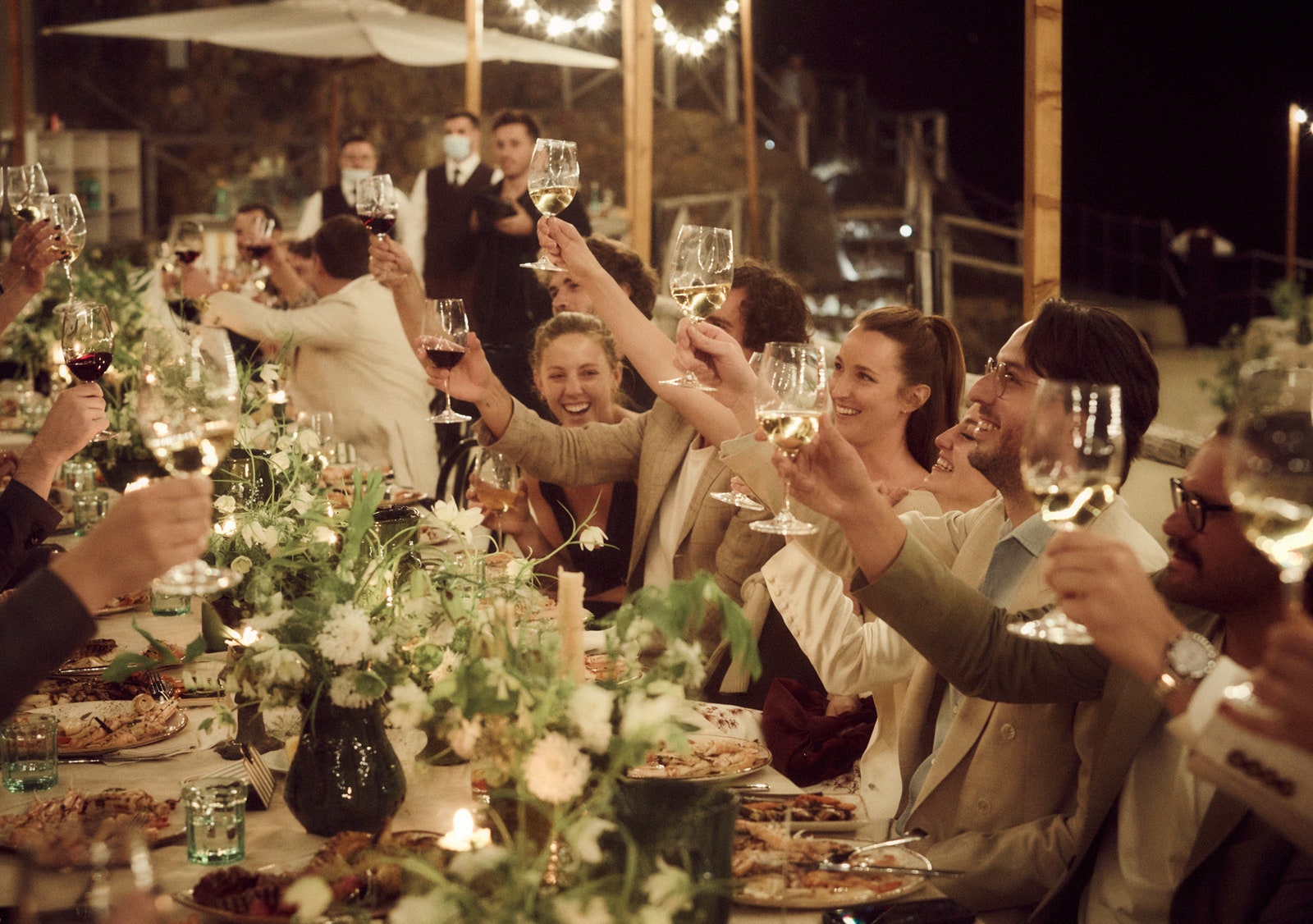 a dinner party for an engagement | Wedifys