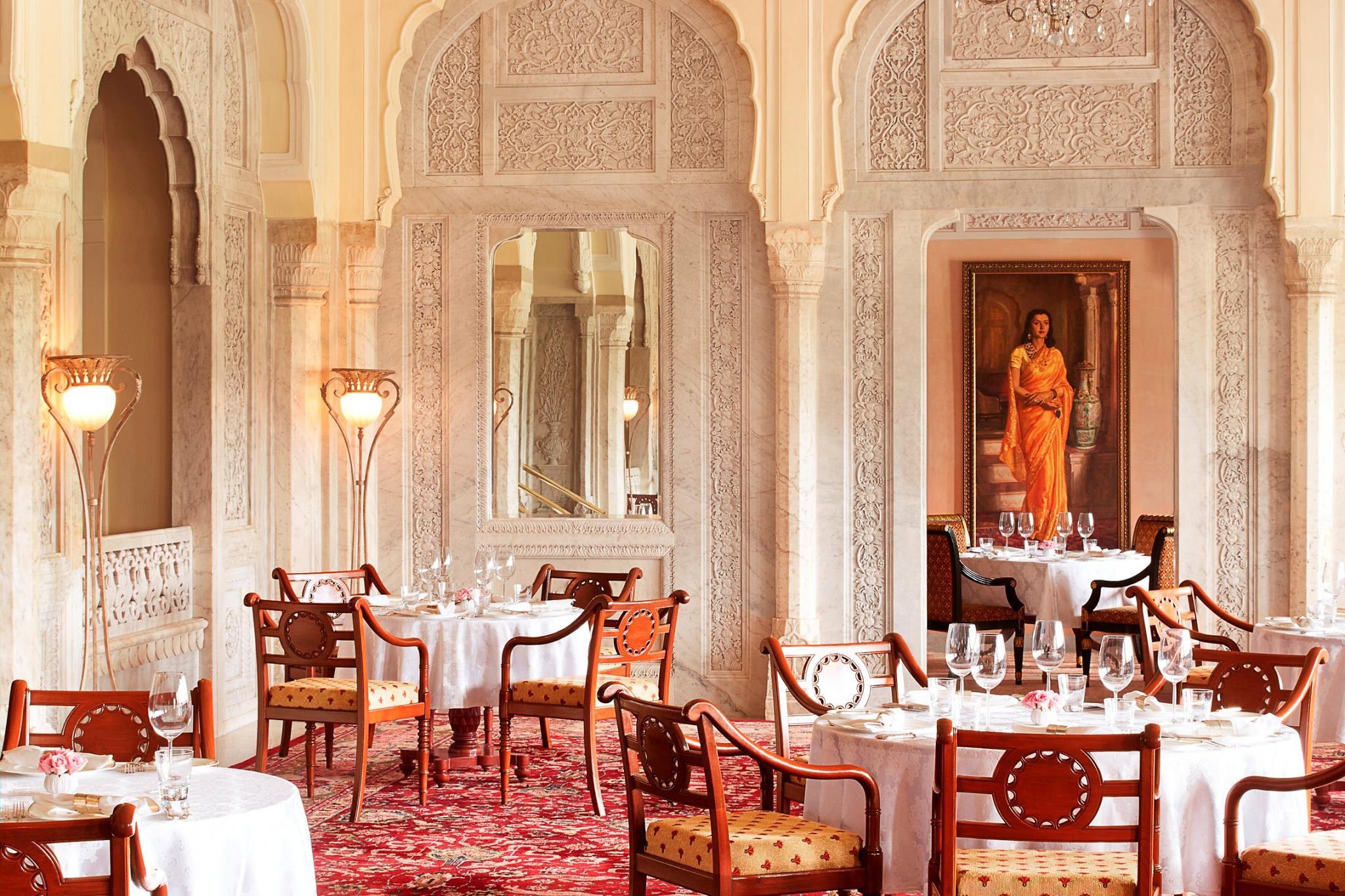 inside dining area of Taj Rambagh Palace in Jaipur, India | Wedifys