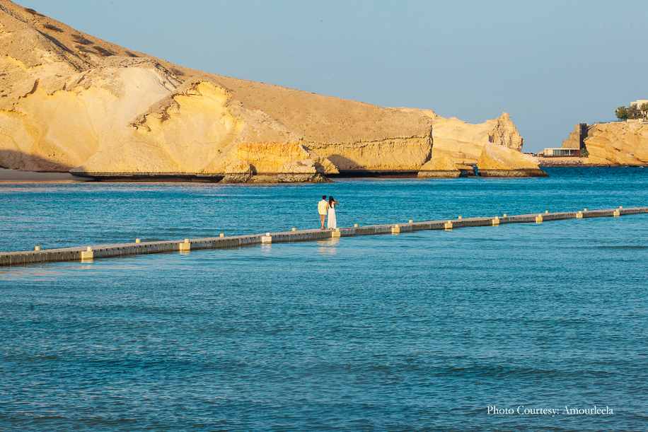 Rajat and Heena in their pre-wedding photoshoot in Oman | Wedifys