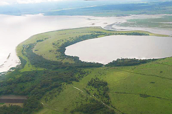 aerial view of Crescent Island in Kenya, Africa | Wedifys