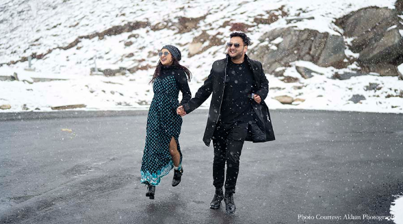 Apoorvi and Rohit in their pre-wedding photoshoot in Himachal | Wedifys