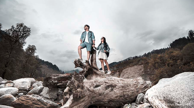 Apoorvi and Rohit in their pre-wedding photoshoot in Himachal | Wedifys