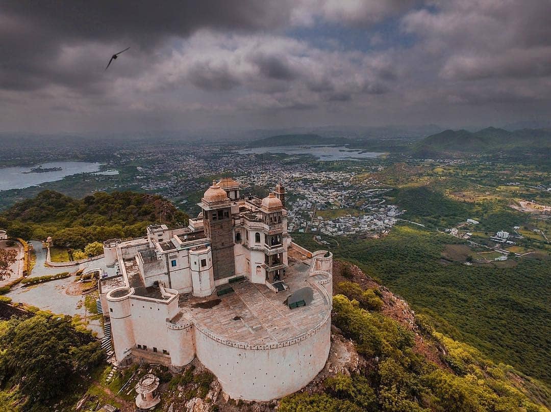 aerial view of Monsoon Palace (Sajjangarh Palace) in Udaipur | Wedifys