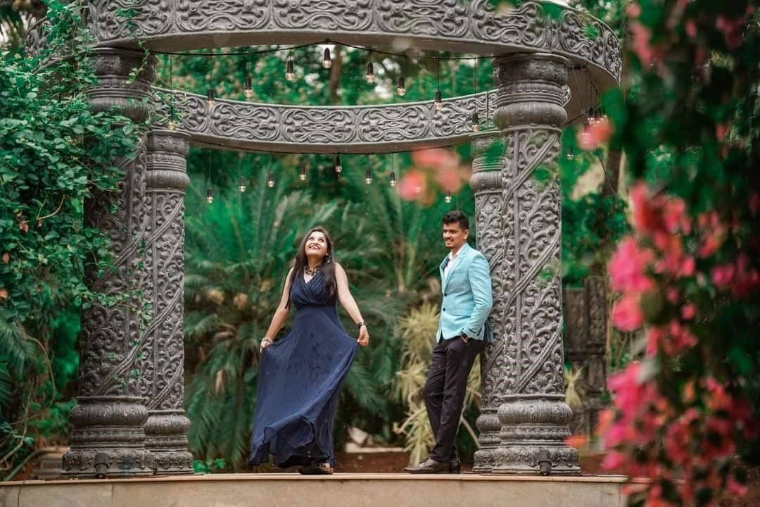 8-Enchanting-Spots-for-Unforgettable-Pre-Wedding-Photoshoots-in-Bangalore