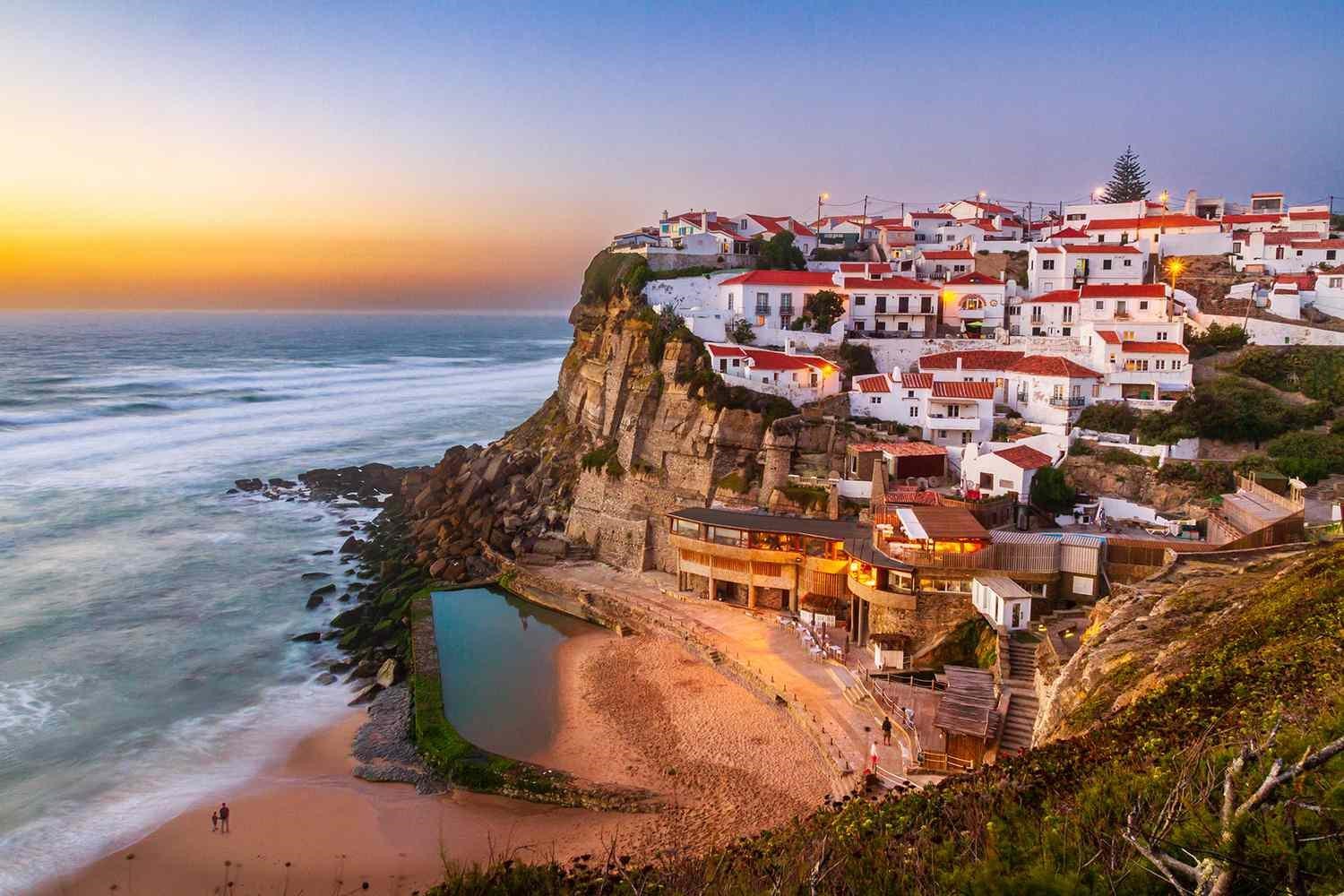 10-Romantic-Honeymoon-Activities-in-Portugal